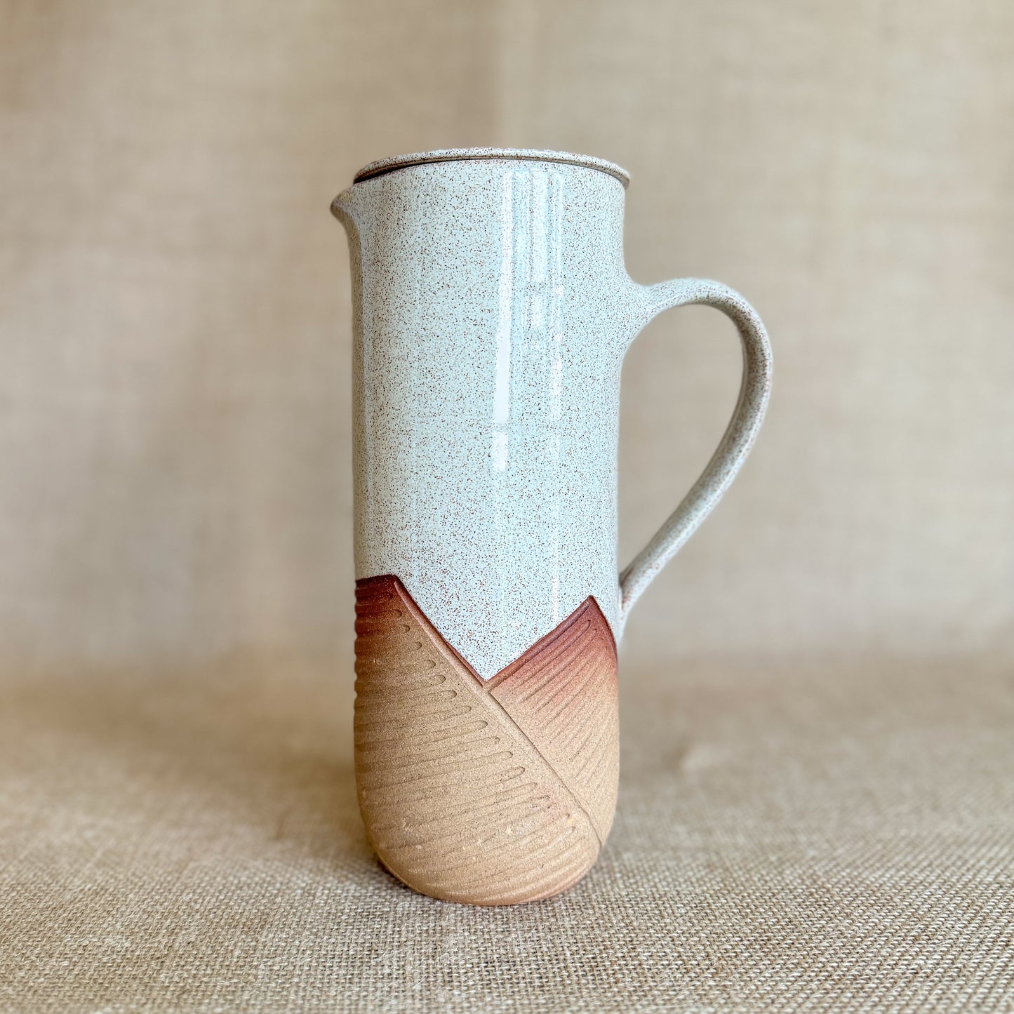 CARAFE : Handmade ceramic carafe
