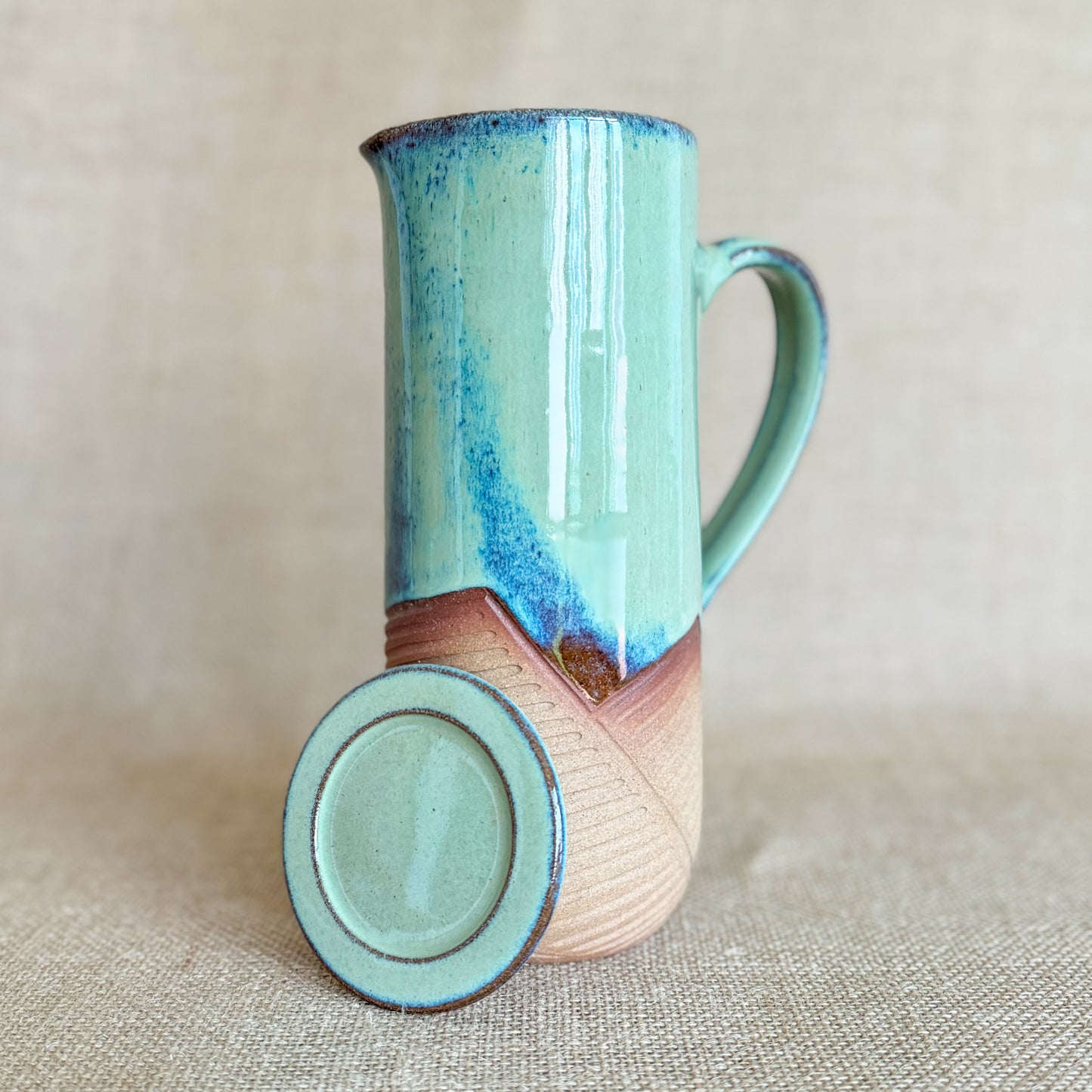 CARAFE : Handmade ceramic carafe