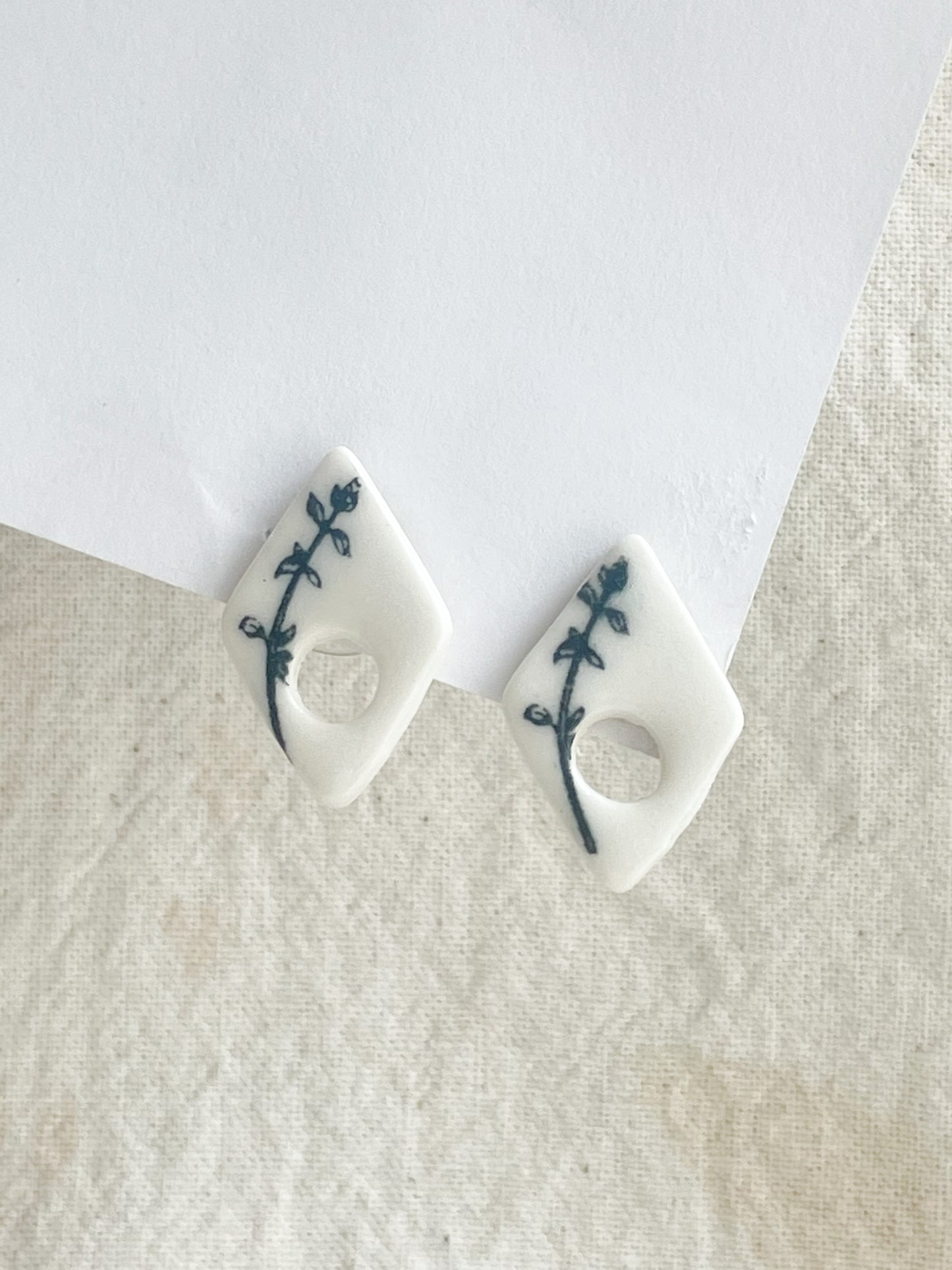 Porcelain Earring: Botanic Collection