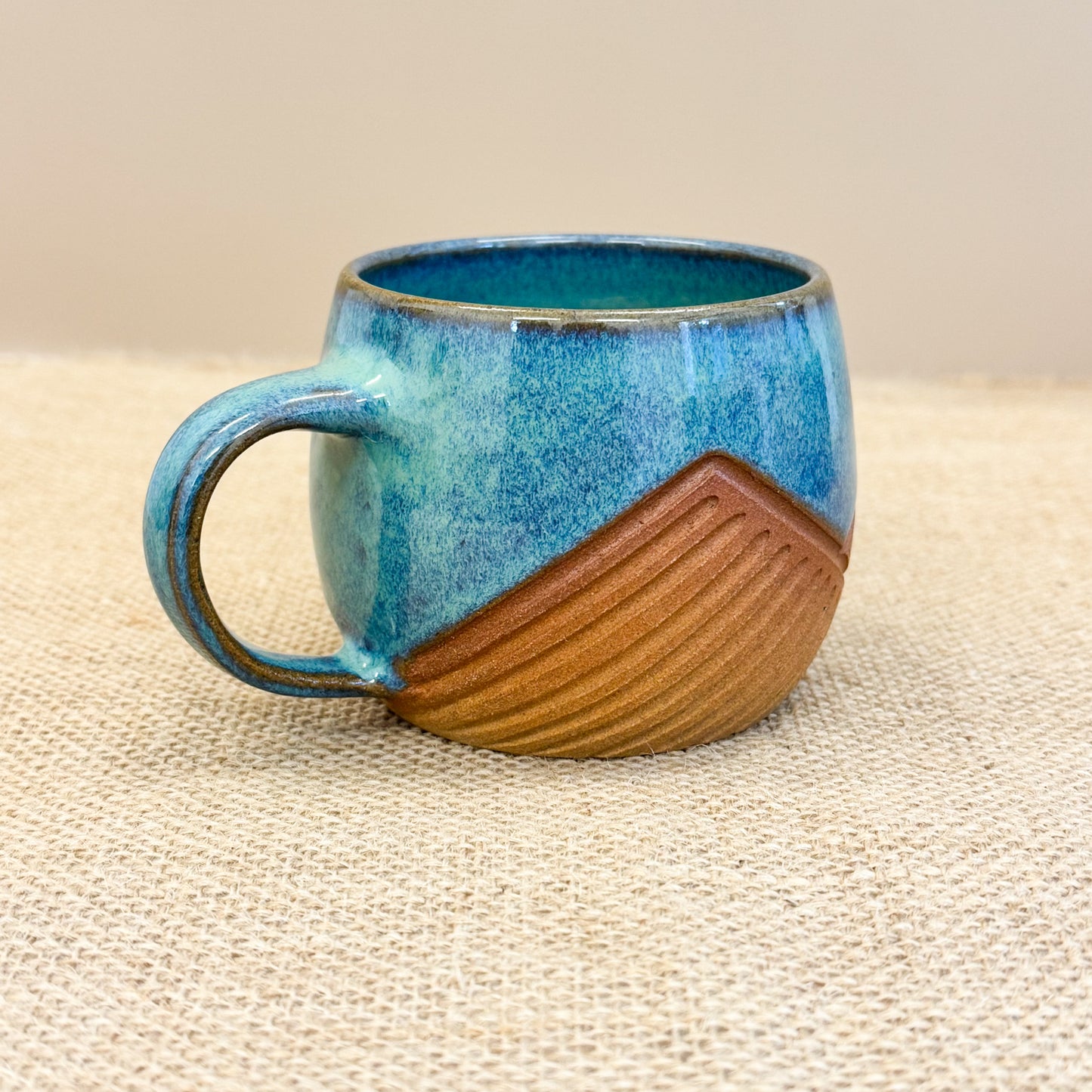 TEA CUP : Handmade ceramic mug