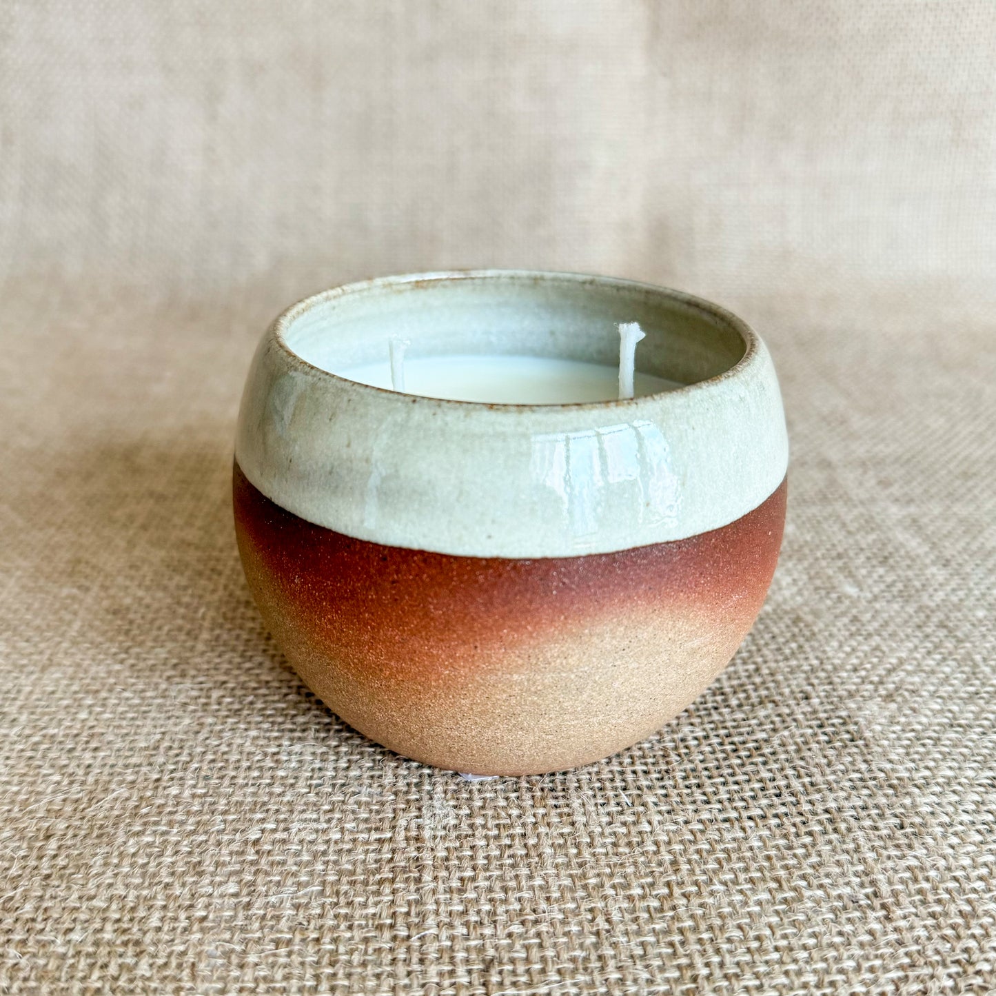 CANDLE : Handmade ceramic Soy Wax Candle