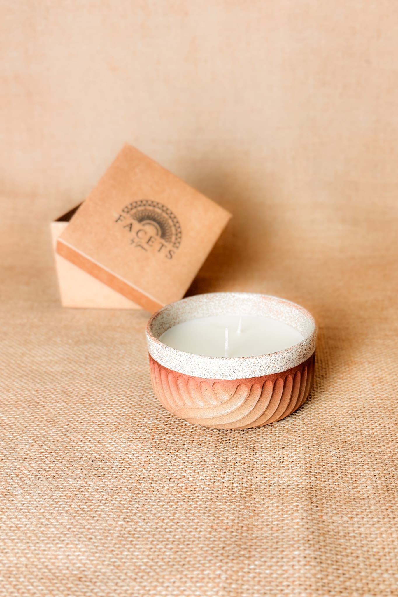 Gata Loop Soy Wax Candle