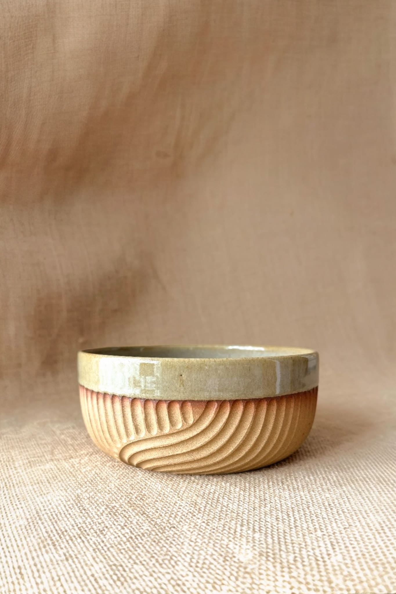 Gata Loop Serving Bowl: Medium