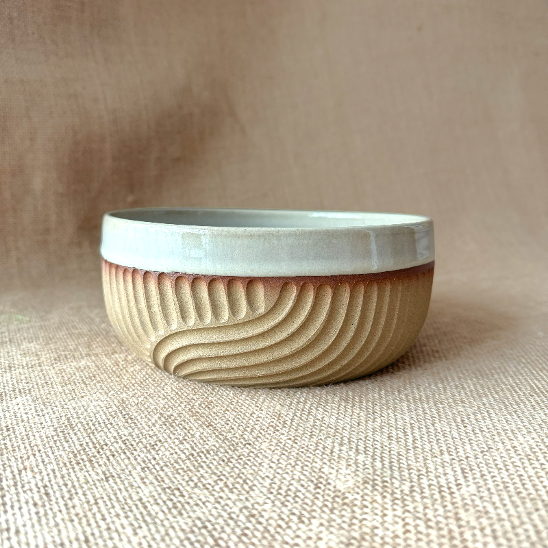 Handmade ceramic serving bowl Rusty White