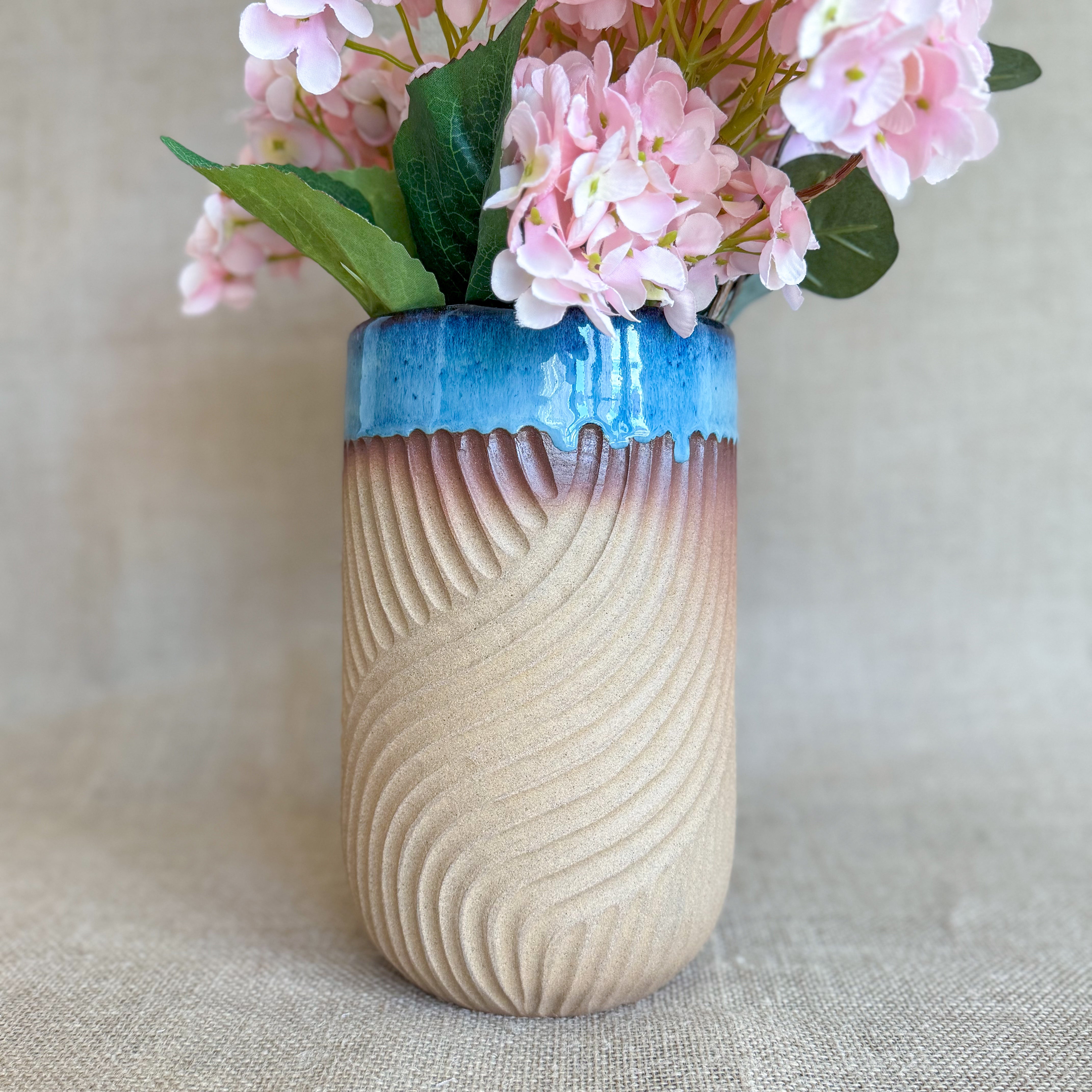 Gata Loop Tall Vase