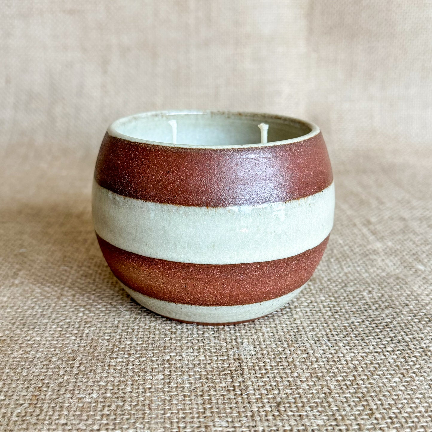 CANDLE : Handmade ceramic Soy Wax Candle