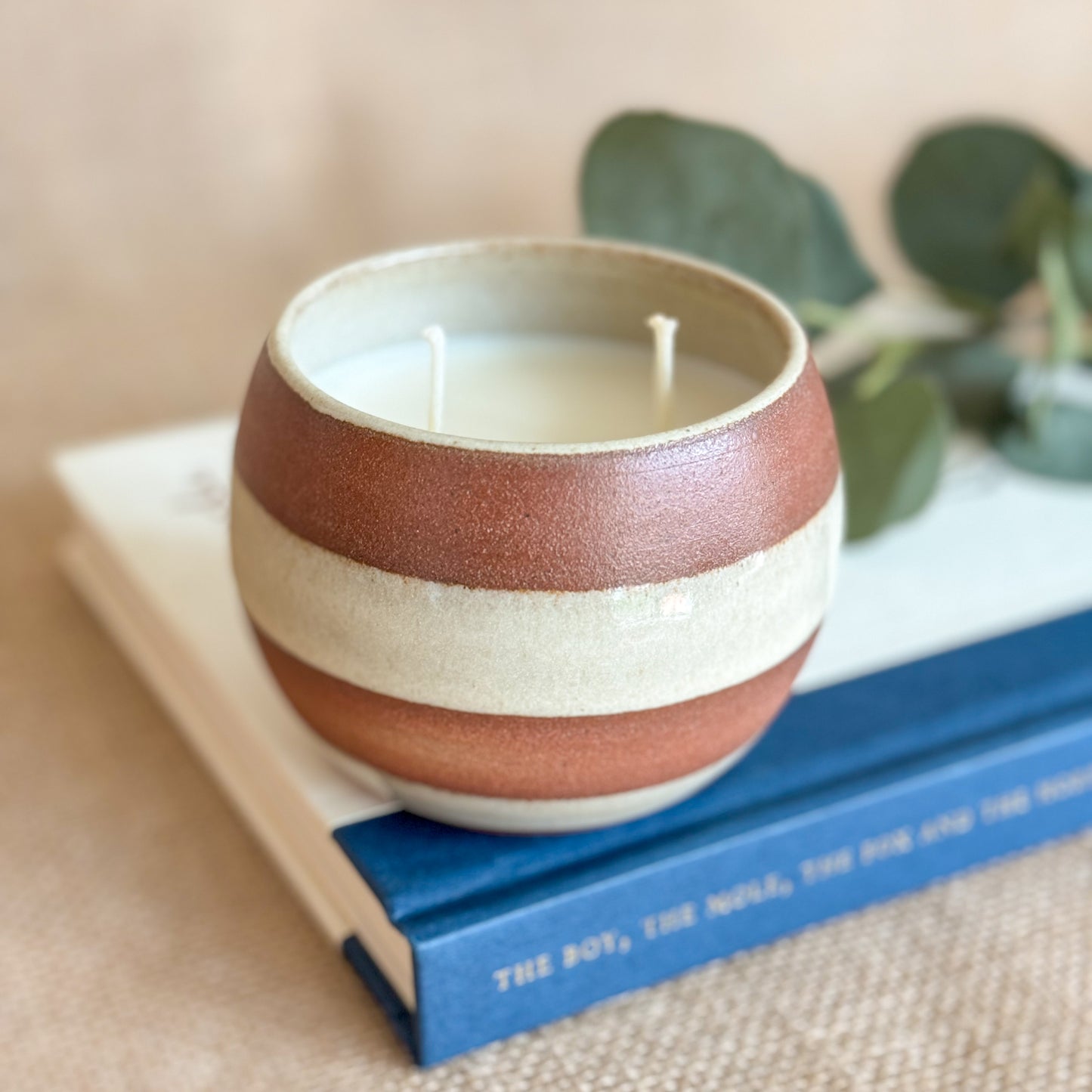 CANDLE : Handmade ceramic Soy Wax Candle