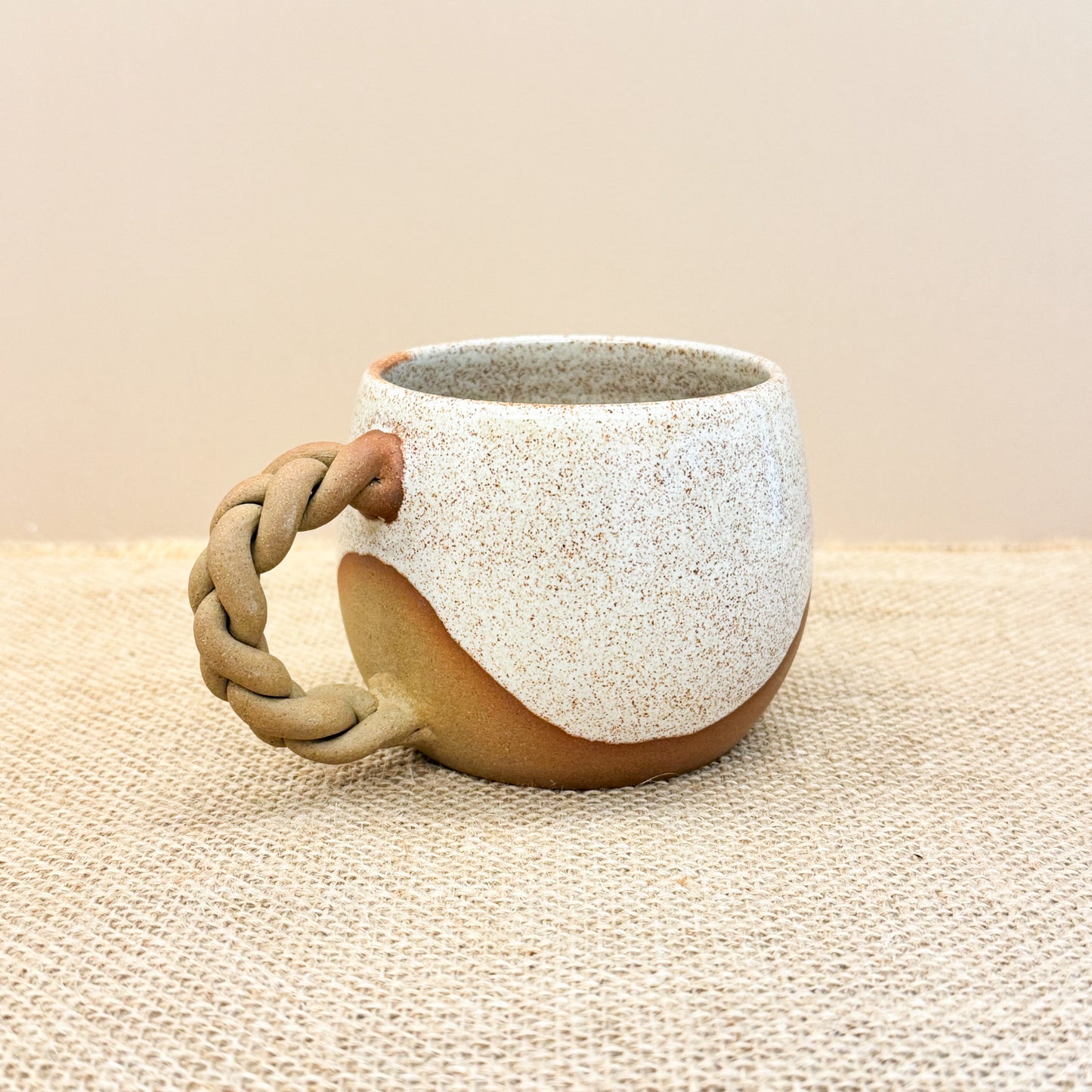 TEA CUP : Handmade ceramic mug