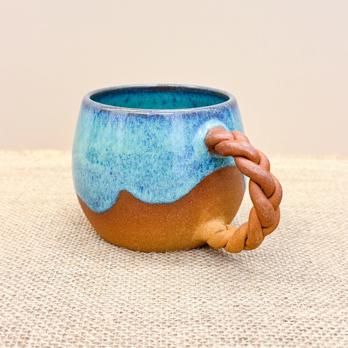 TEA CUP : Handmade ceramic mug