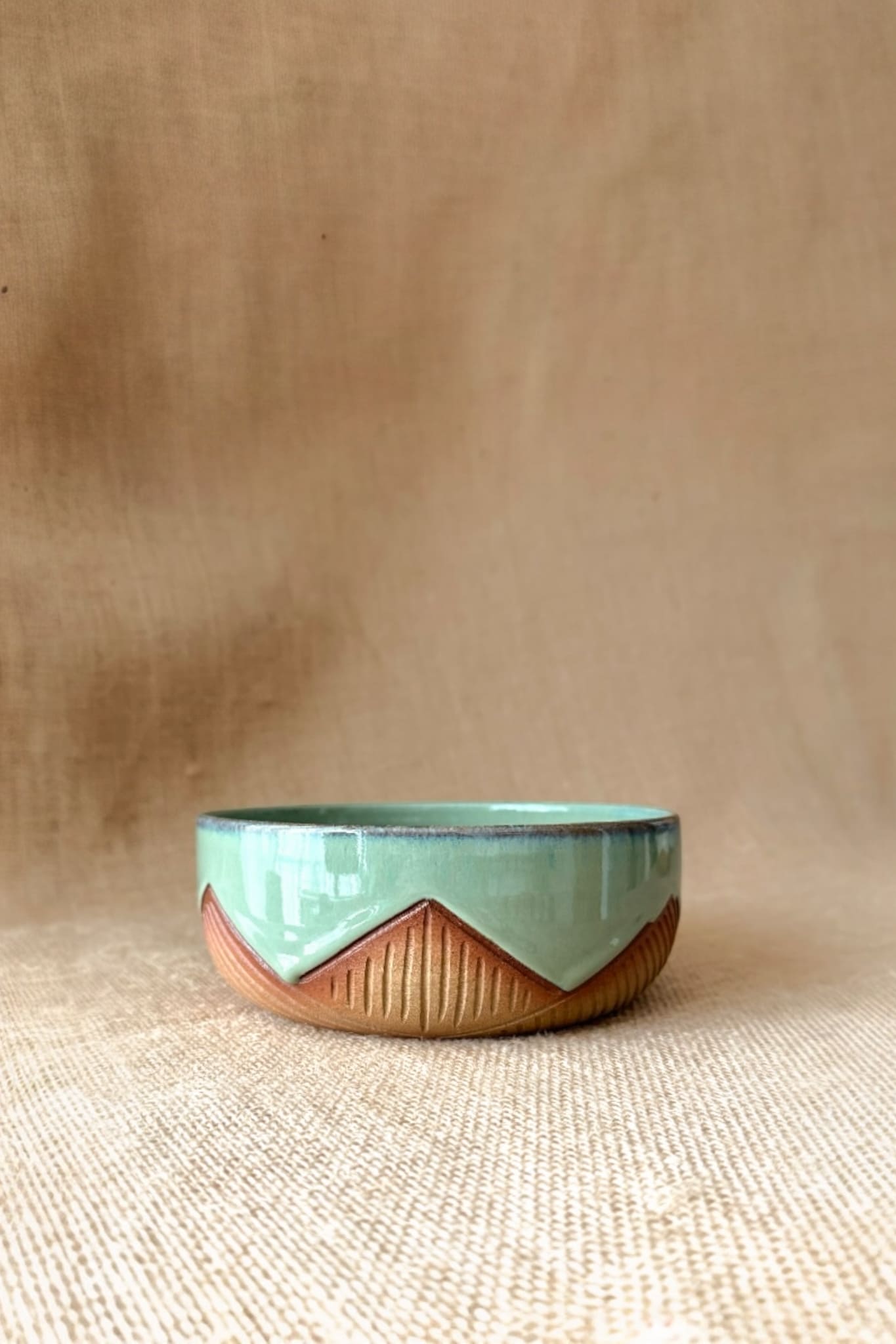 Tiger Hill Serving Bowl: Medium