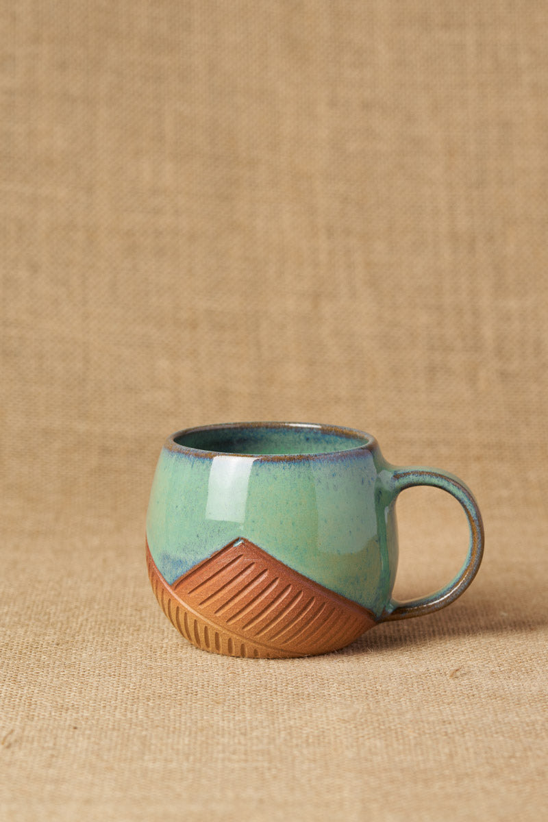 Tiger Hill Round Mug