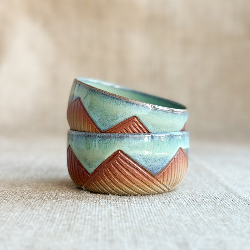 SNACK BOWL : Handmade Ceramic Bowl