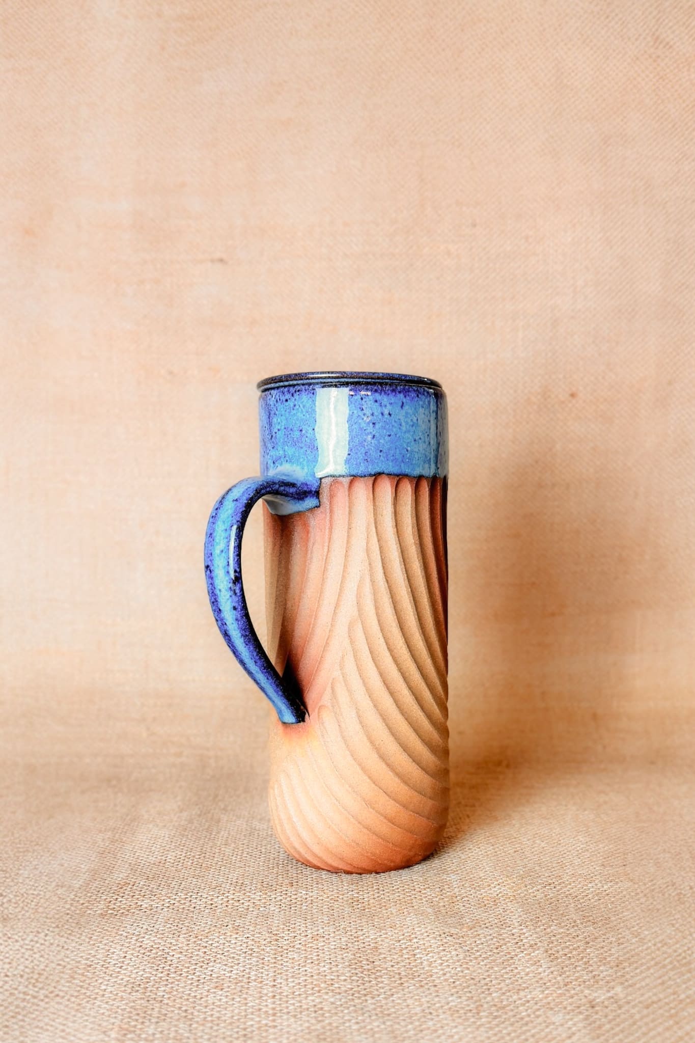 Gata Loop Carafe With Lid