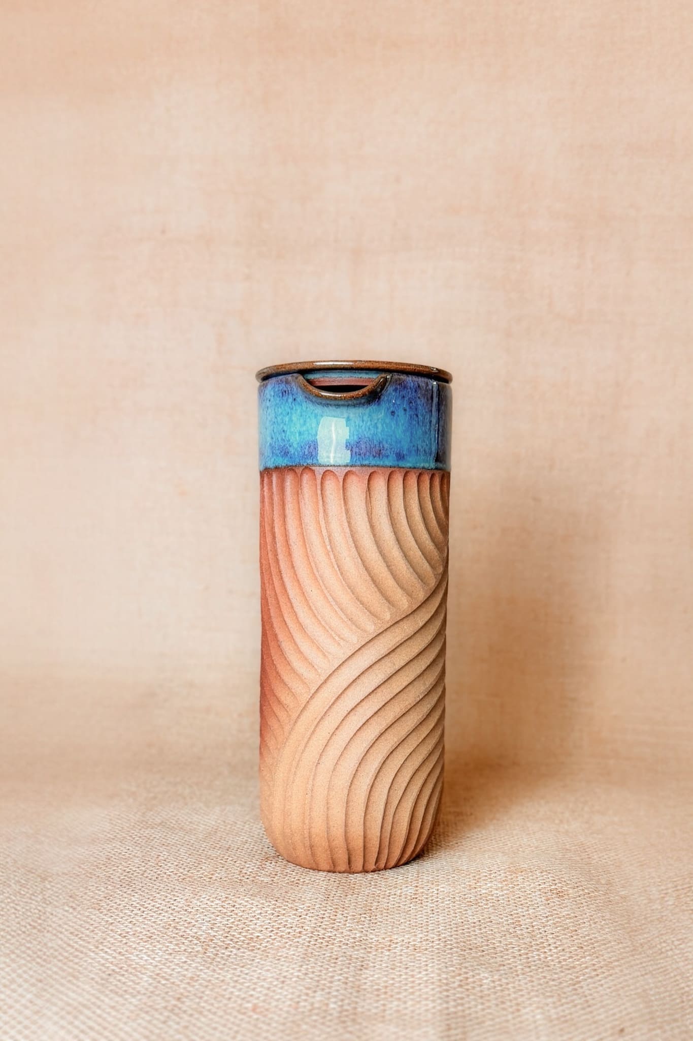 Gata Loop Carafe With Lid