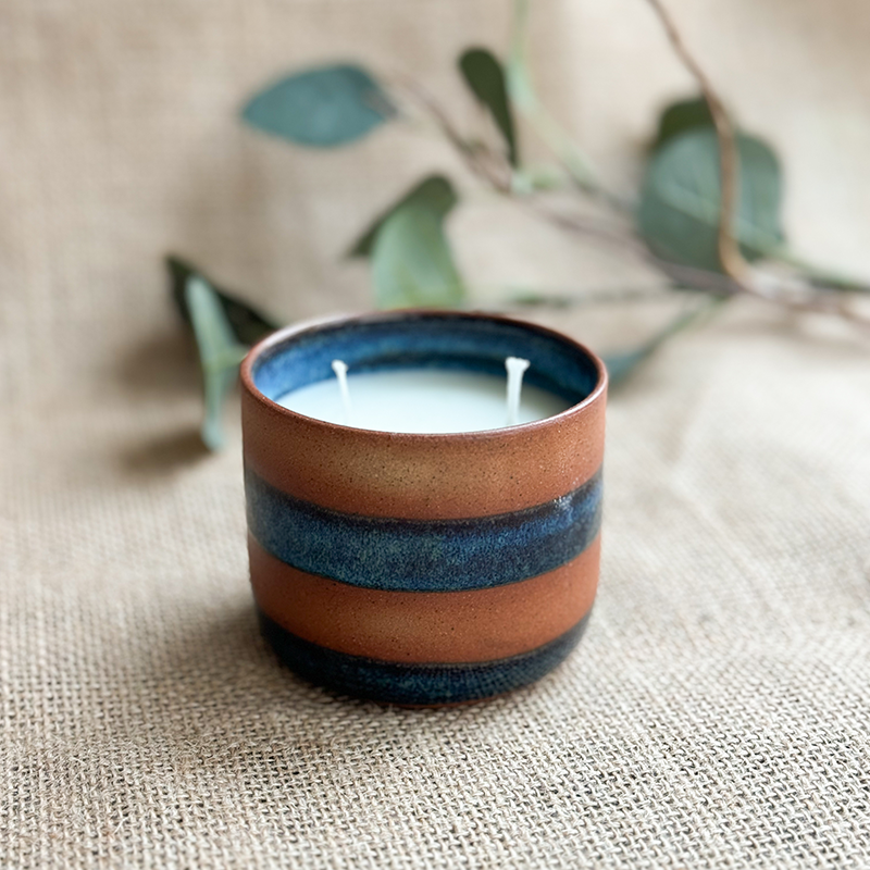 CANDLE : Handmade ceramic Soy Wax Candle